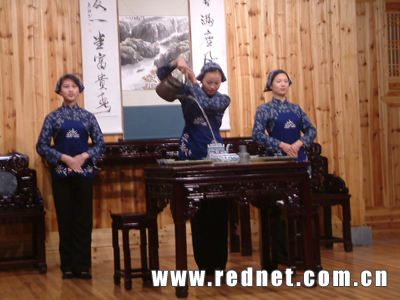 太阳成tyc7111cc-中山市出台《加快推进职业教育现代化的意见》(图2) 太阳成tyc7111cc官网