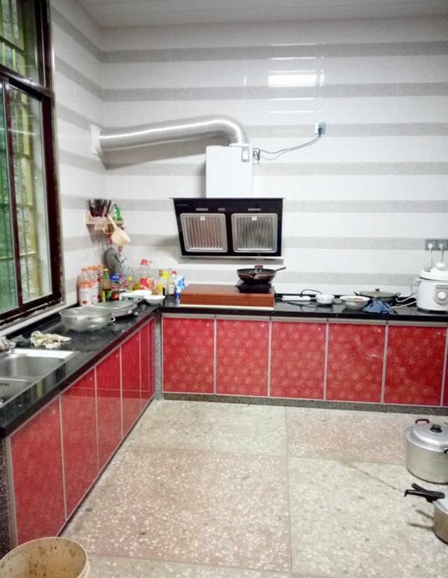 太阳成tyc7111cc官网|南昌新东方学校举办“2012亚欧留学全规划”讲座(图2) 太阳成tyc7111cc